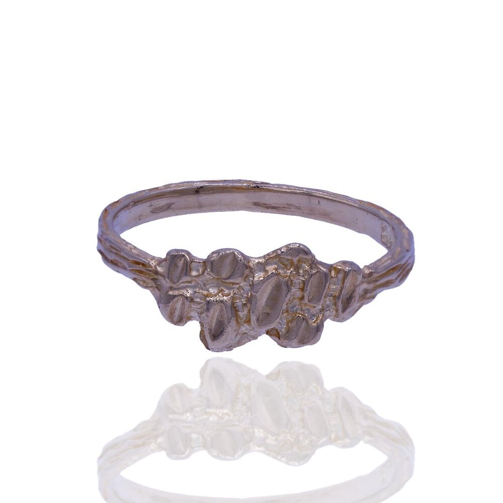 Vintage 10K Yellow Gold Nugget Style Pinkie, Midi, or Toe Ring, Sz 4